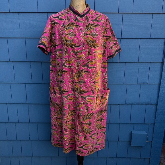 Vintage Dresses & Skirts - Vintage Pink and Gold Patterned Dress handmade house coat tunic